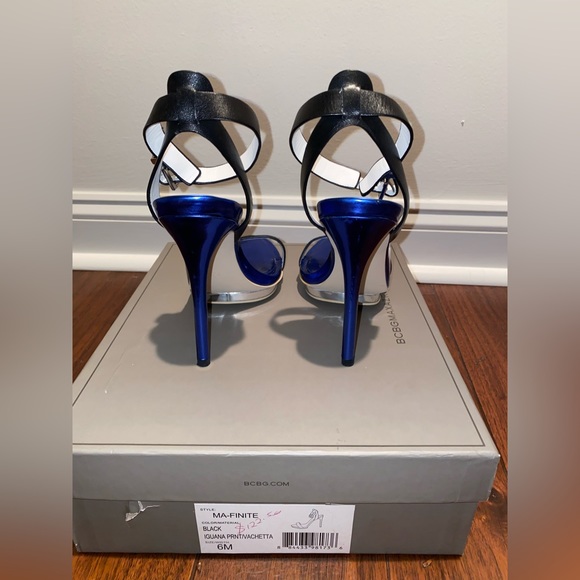 BCBG Max Azria heel - Picture 3 of 4